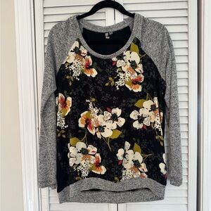 Love this top for girl’s night! Kut from the Cloth super trendy top.